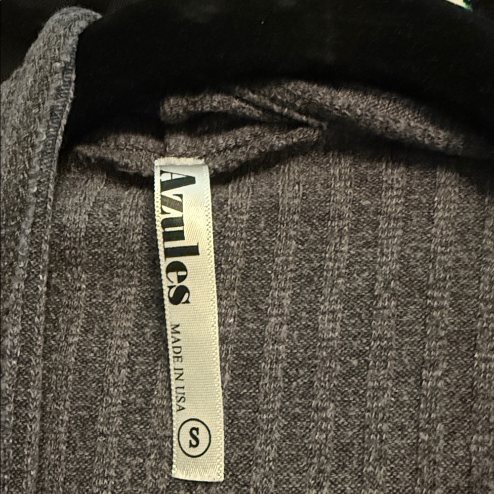 Azules Charcoal Ribbed Open Front Cardigan - Picture 3 of 3